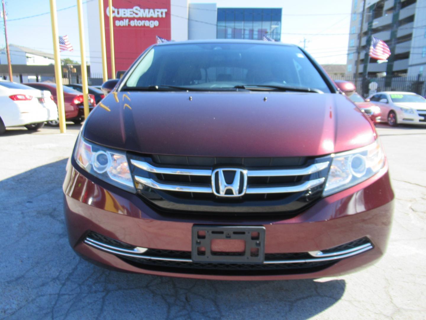 2016 Red /Tan Honda Odyssey EX-L (5FNRL5H62GB) with an 3.5L V6 SOHC 24V engine, Automatic transmission, located at 1511 North Shepherd Dr., Houston, TX, 77008, (281) 657-1221, 29.798361, -95.412560 - 2016 HONDA ODYSSEY EX-L VIN: 5FNRL5H62GB103369 5 F N R L 5 H 6 2 G B 1 0 3 3 6 9 VAN 3.5L V6 F SOHC 24V GASOLINE FRONT WHEEL DRIVE - Photo#34